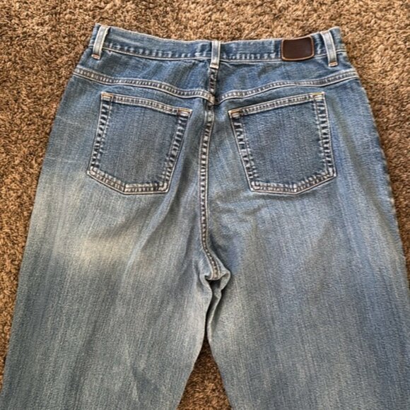 LL Bean 16 Light Wash Relaxed Fit Jean - Picture 6 of 10